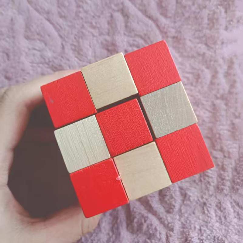 لغز مكعب الأفعى الخشبي لتدريب  - مراجعة Brain Teaser Cube وسعره